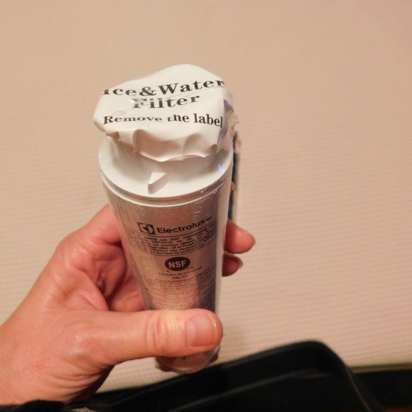 3 ELECTROLUX Water & Ice filter replacements EWF02 NIB - Picture 8 of 8